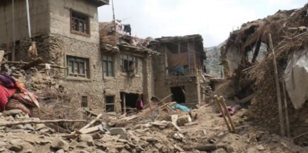 भूकम्पमा प्रभावित भएकामध्ये पाकिस्तानबाट जबरजस्ती निकालिएकाहरु पनि परेको अफगानी मिडियाको दाबी